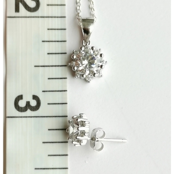 NEW, sterling silver cz Sunflower pendant necklace earring set - Picture 4 of 9